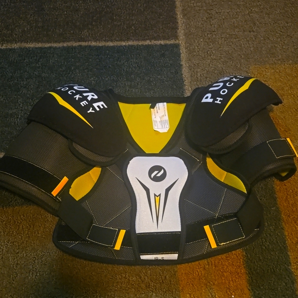 Ice Hockey Shoulder pads